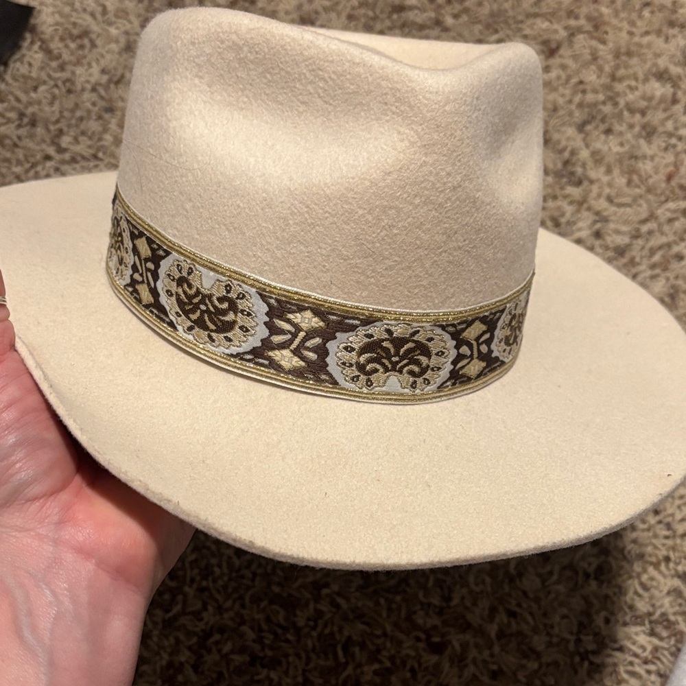 Lack of Color Beverly hat - Picture 3 of 9